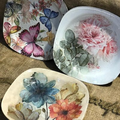 Inverse Decoupage with gold leaf